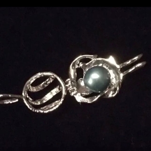 5 pendants w/ pearls - Picture 3 of 6